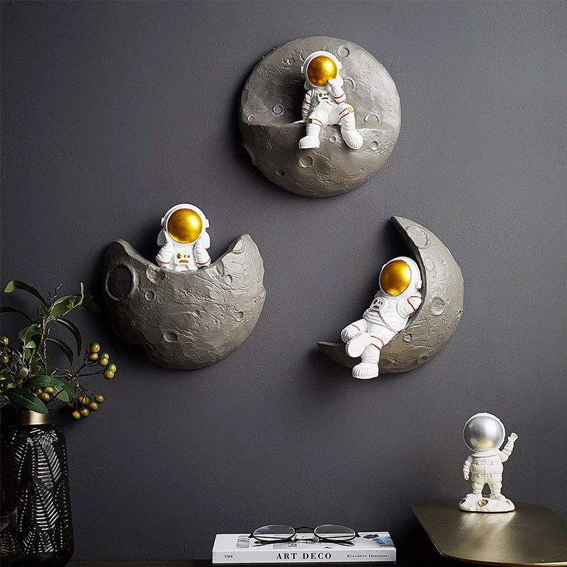 Nordic Astronaut Resin Wall Shelf