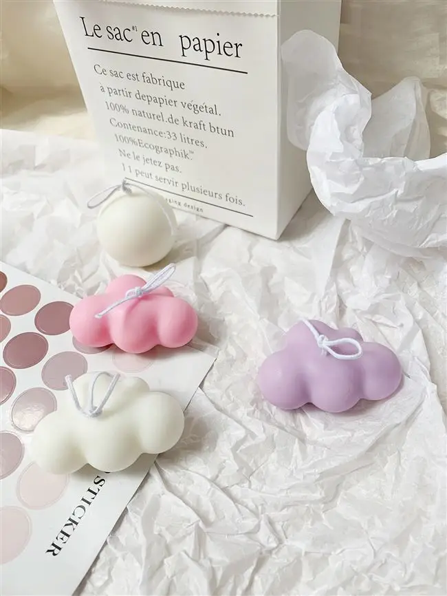 Small Cloud Shape Candle