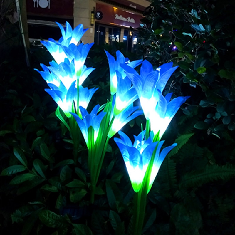 Outdoor Solar Flower Shaped Lamp