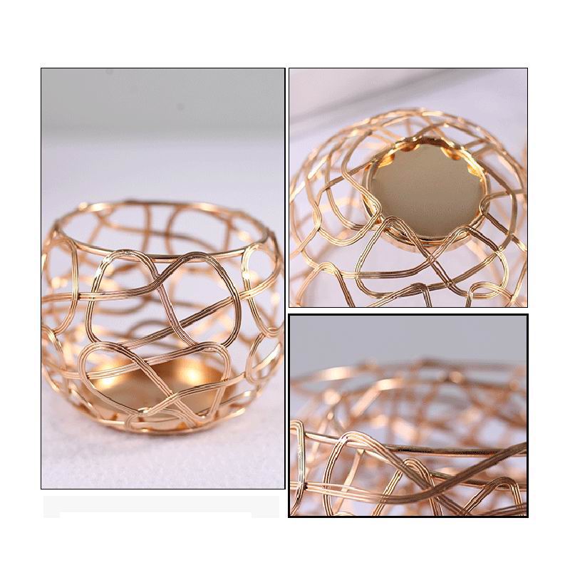 Set of 3 Metal Candle Holders in Gold Color